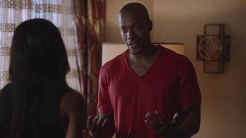 Hit the Floor Season 2 Episode 5 - Shattered Glass