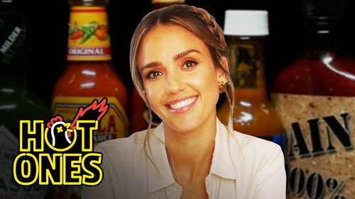 Hot Ones Season 13 Episode 1 - Jessica Alba Applies Lip Gloss While Eating Spicy Wings
