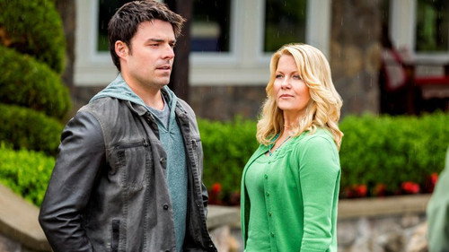 Cedar Cove Season 2 Episode 8 - Something Wicked This Way Comes