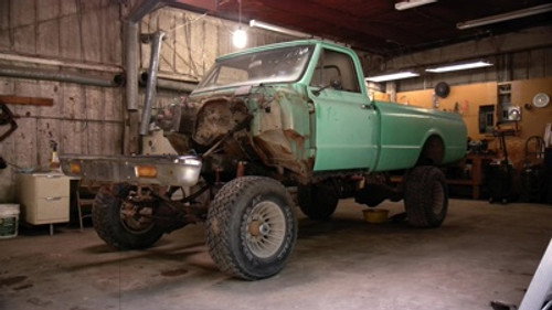 Garage Squad Season 4 Episode 7 - Chevy Four-by-Fix