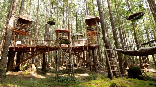 Treehouse Masters Season 11 Episode 10 - Climb-In Drive-In