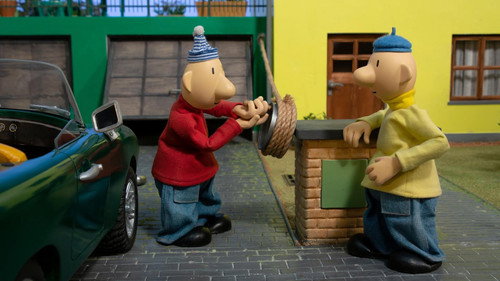 Pat & Mat Season 8 Episode 13 - Garage Door