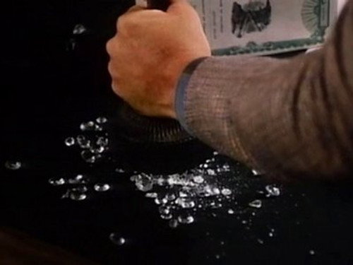 Mike Hammer Season 2 Episode 7 - Dead Card Down