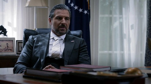 Tyler Perry's The Oval Season 7 Episode 21 - Agent Stan Bennett