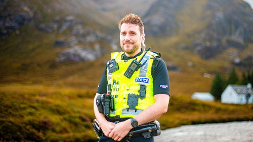 Highland Cops Season 3 Episode 7 - Knife Siege Chaos