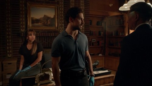 Wild Cards Season 1 Episode 9 - Inside (Con)Man