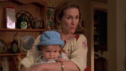Malcolm in the Middle Season 5 Episode 17 - Polly in the Middle