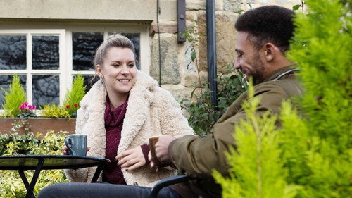 Episode 9215 (Thu 23rd Dec 2021) still