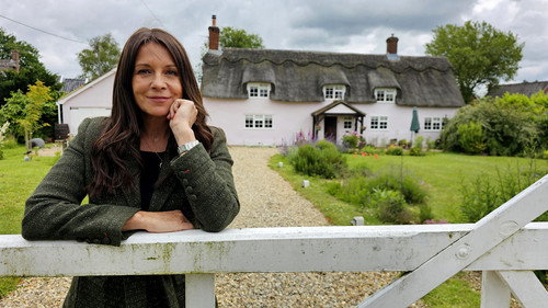 Escape to the Country Season 25 Episode 12 - Norfolk and Suffolk Borders