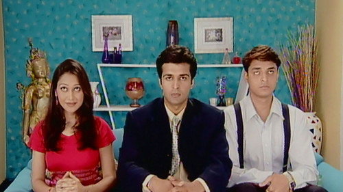 Khichdi Season 2 Episode 2 - The Parekh's New Servants