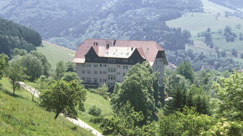 Die Schwarzwaldklinik Season 1 Episode 1 - Episode 1