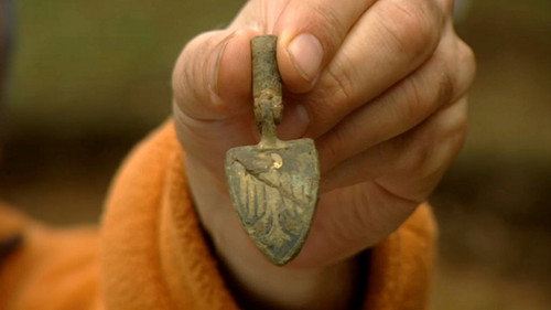 Time Team Season 8 Episode 2 - The Man Who Bought a Castle - Alderton, Northamptonshire