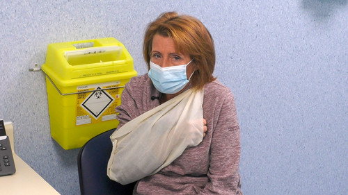 24 Hours in A&E Season 30 Episode 2 - Husbands And Wives