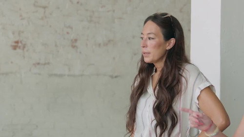 Fixer Upper: Colorado Mountain House Season 1 Episode 3 - Episode 3