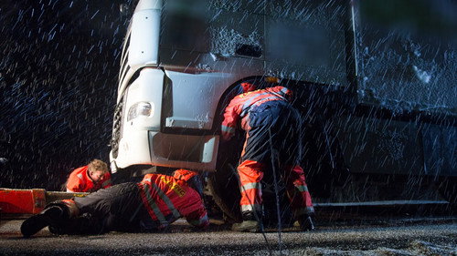 Ice Road Rescue Season 1 Episode 4 - Beggars Can't be Chooser