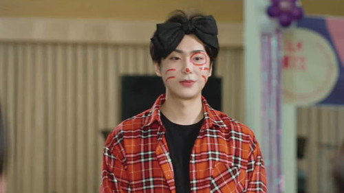 Why R U? Season 1 Episode 1 - Episode 1