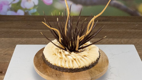 Spring Baking Championship Season 9 Episode 7 - The Things We Bake for Love