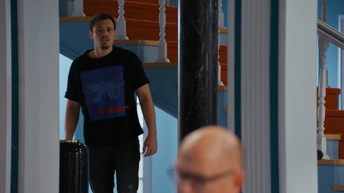 Episode 225 still