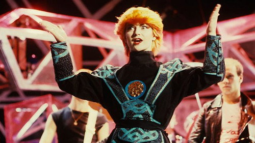 Top of the Pops Season 18 Episode 10 - Episode 10