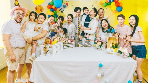 Papa & Daddy Season 1 Episode 6 - Family Portrait