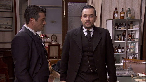 Episode 101 still