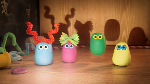 The Very Small Creatures Season 1 Episode 5 - Light Show