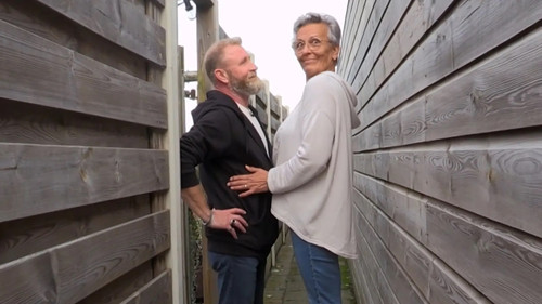 Mr. Frank Visser doet Uitspraak Season 8 Episode 1 - Episode 1