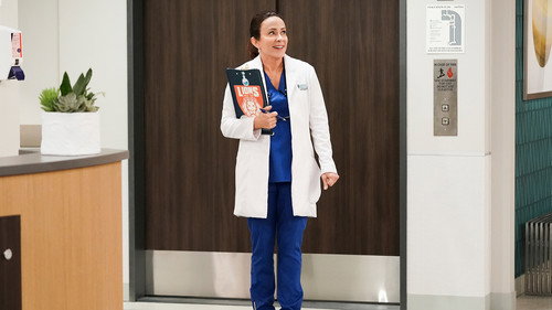 Carol's Second Act Season 1 Episode 1 - Pilot