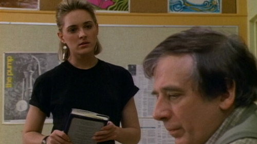 21 Jump Street Season 5 Episode 2 - Back to School