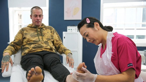 The Bad Foot Clinic Season 1 Episode 8 - Episode 8