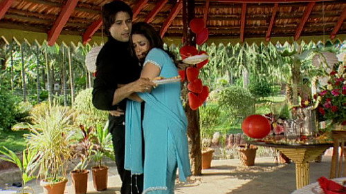 Ila and Armaan Fight still