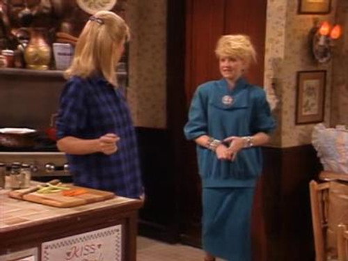 Family Ties Season 5 Episode 28 - It's My Party  (2)
