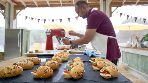 The Great Canadian Baking Show Season 2 Episode 7 - French Patisserie Week