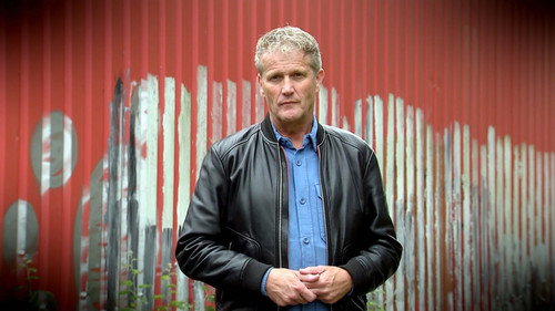 Undercover in Nederland Season 23 Episode 14 - Bizarre conspiracy movement