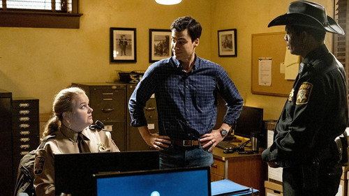 Resident Alien Season 2 Episode 7 - Escape from New York