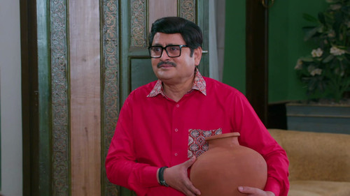 Tiwari and Vibhuti’s Plan to Fetch Water still