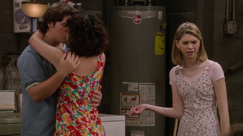 That '90s Show Season 1 Episode 3 - Lip Smackers
