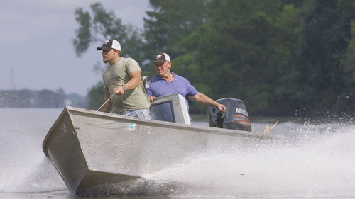 Swamp People Season 9 Episode 18 - Speed Demons