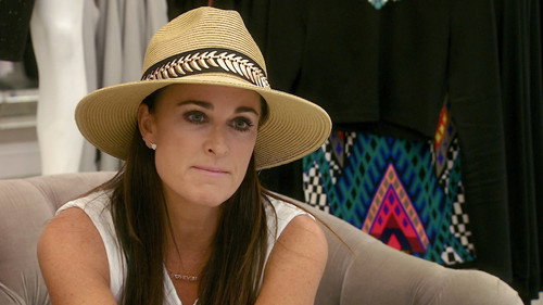 The Real Housewives of Beverly Hills Season 5 Episode 12 - Drama Queens