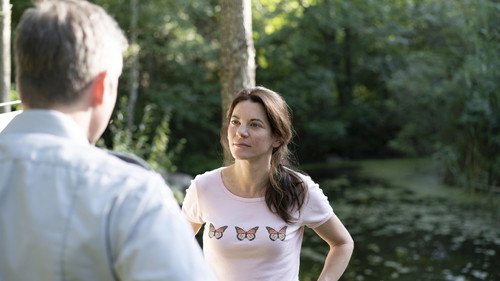 Episode 11 still