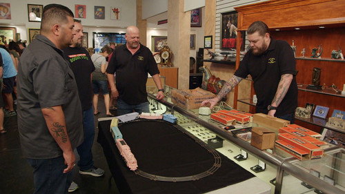 Pawn Stars Season 16 Episode 10 - Pink Trains and Open Flames