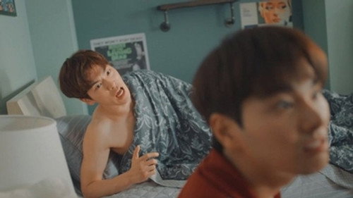 Welcome to Waikiki Season 1 Episode 12 - I Challenge You to a Duel