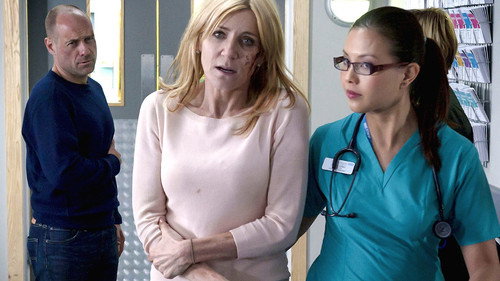 Casualty Season 29 Episode 1 - Learning to Fly