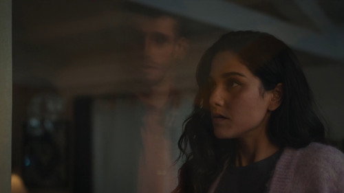 Episode 1385 still