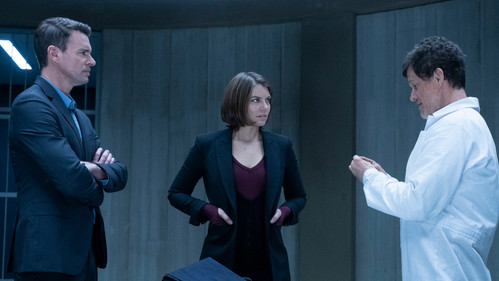 Whiskey Cavalier Season 1 Episode 8 - Confessions of a Dangerous Mind