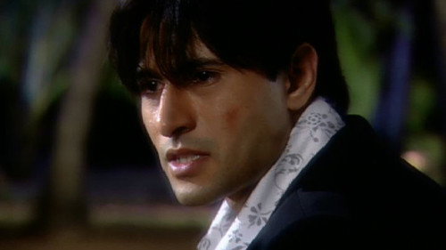 Jassi Taunts Armaan & Raj still