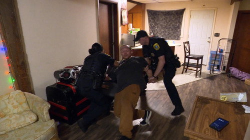 Cops Season 38 Episode 17 - Housemating Season