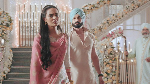 Angad Tries to Stop Sahiba. still