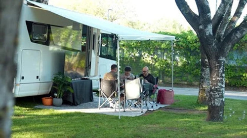 Bella Italia - Camping auf Deutsch Season 5 Episode 10 - Episode 10