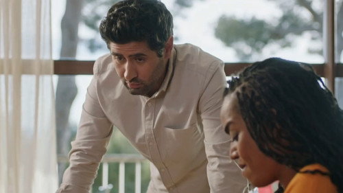 Episode 1711 still
